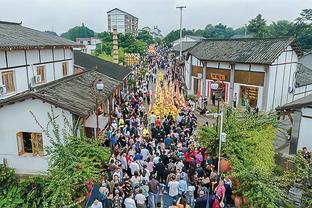 比尔回归后太阳的场上空间？布克：我们每次都能得到最佳投篮机会